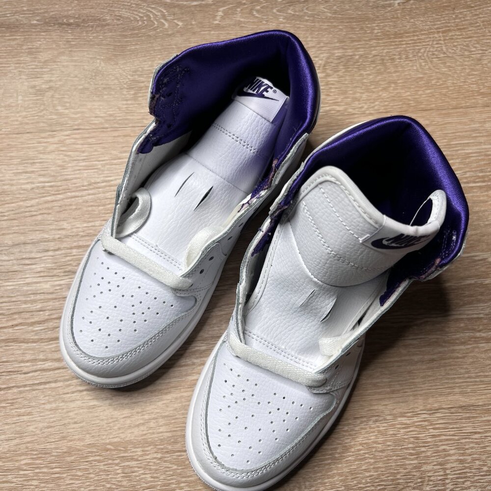 Jordan 1 Retro High "Court Purple” Size 2.5Y NWT - Picture 4 of 10